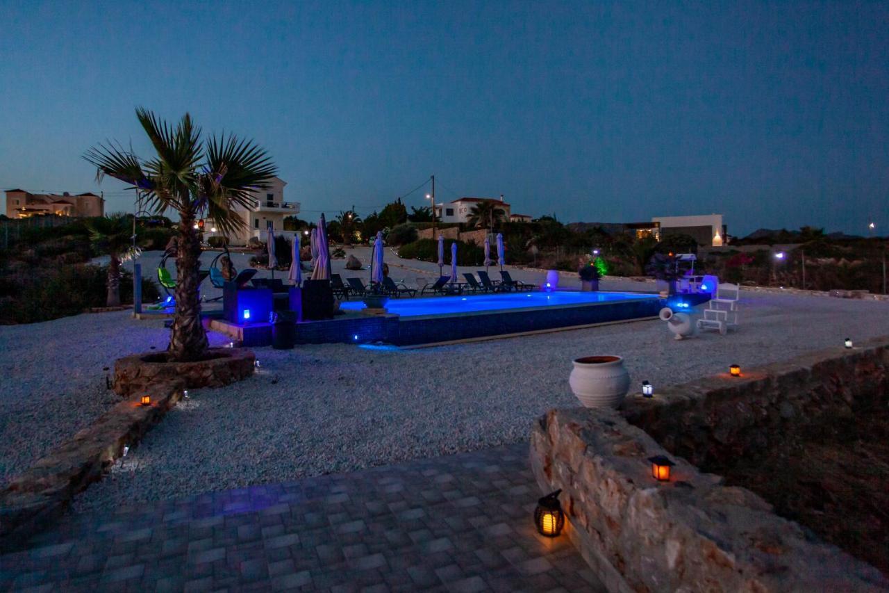 Tersanas Beach Lodges Bagian luar foto